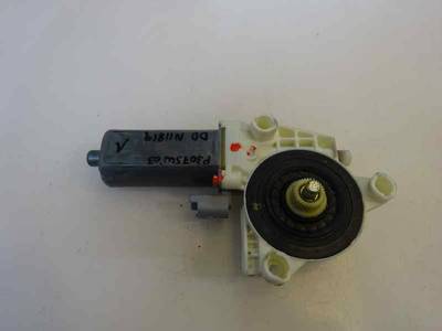 MOTOR ELEVALUNAS DELANTERO DERECHO PEUGEOT 307 BREAK SW 2003 2.0 HDI (90 CV)