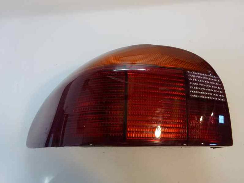 PILOTO TRASERO IZQUIERDO FORD MONDEO BERLINA 1996 1.8 TURBODIESEL (90 CV)