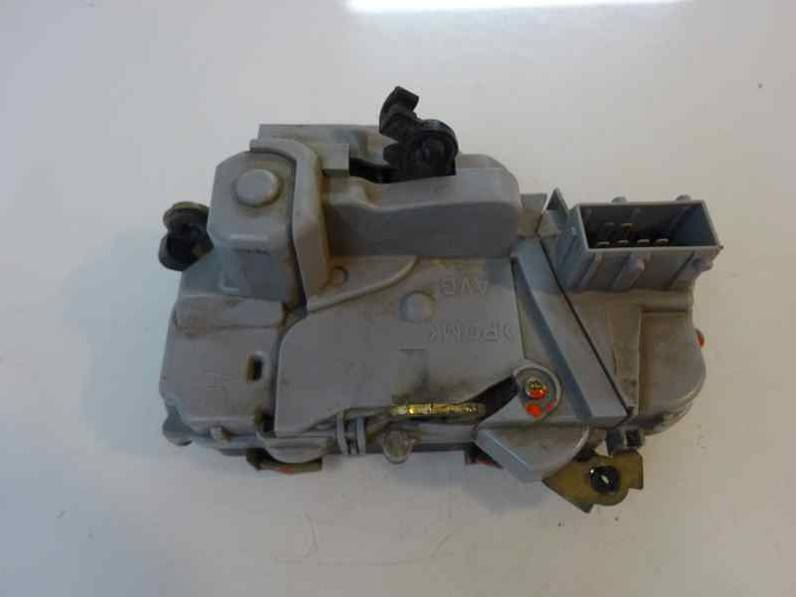 CERRADURA PUERTA DELANTERA IZQUIERDA PEUGEOT 306 BERLINA 3 5 PUERTAS 1996 1.9 D (69 CV)
