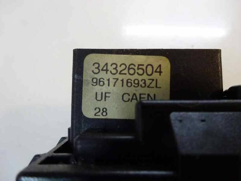 MANDO LIMPIA PEUGEOT 306 BERLINA 3 5 PUERTAS 1996 1.9 D (69 CV)