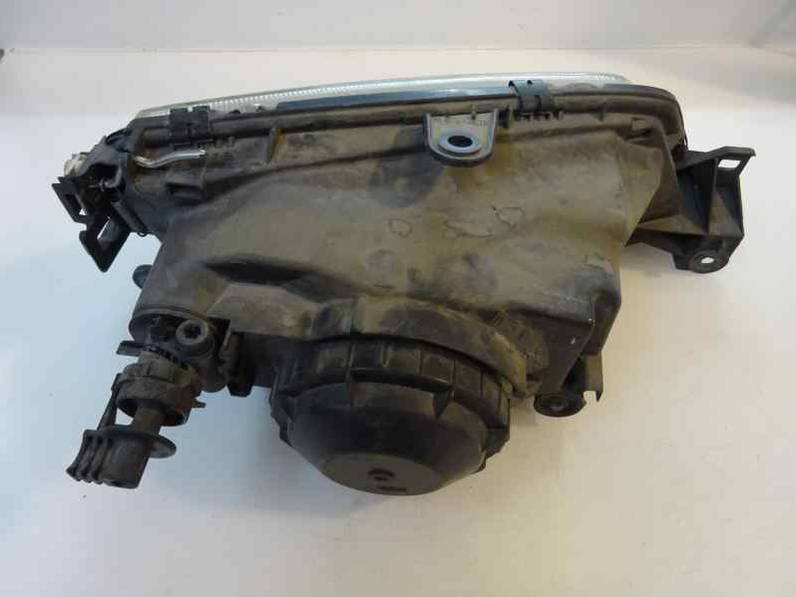 FARO IZQUIERDO PEUGEOT 306 BERLINA 3 5 PUERTAS 1996 1.9 D (69 CV)