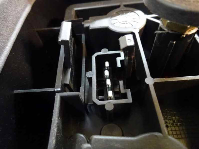 PILOTO TRASERO DERECHO CITROEN XANTIA BERLINA 1996 1.6 (88 CV)