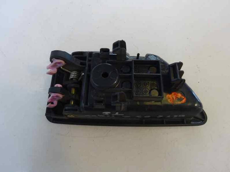 MANETA INTERIOR TRASERA IZQUIERDA HYUNDAI GETZ 2003 1.5 CRDI (82 CV)