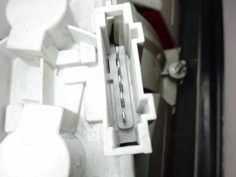 PILOTO TRASERO IZQUIERDO SEAT CORDOBA BERLINA 1999 1.9 TDI (110 CV)