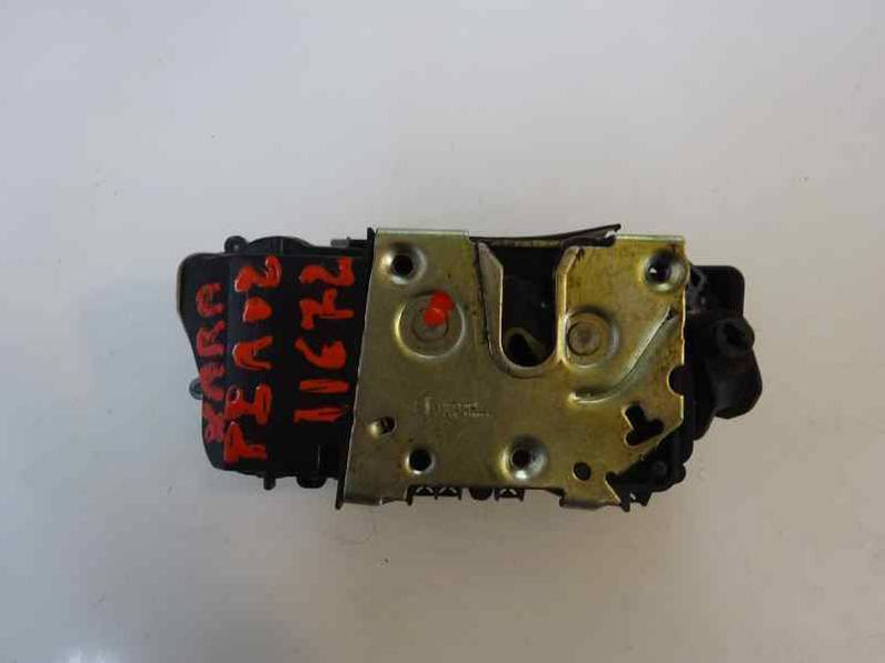 CERRADURA PUERTA TRASERA IZQUIERDA CITROEN XSARA BERLINA 2001 1.6 16V (109 CV)