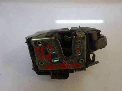 CERRADURA PUERTA DELANTERA DERECHA SEAT CORDOBA BERLINA 1994 1.9 TURBODIESEL (75 CV)