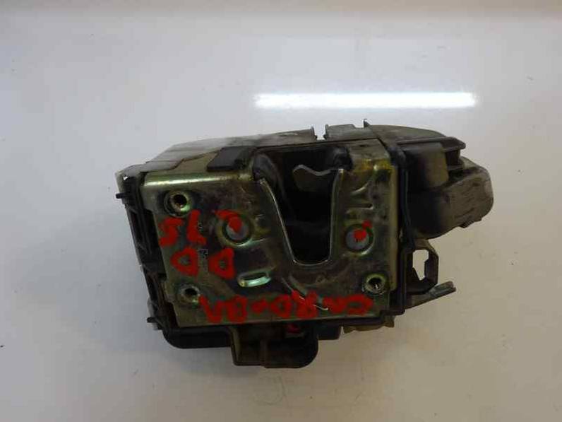 CERRADURA PUERTA DELANTERA DERECHA SEAT CORDOBA BERLINA 1994 1.9 TURBODIESEL (75 CV)