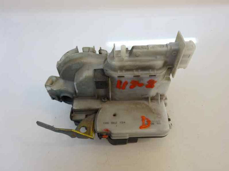 CERRADURA PUERTA DELANTERA DERECHA SEAT CORDOBA BERLINA 1994 1.9 TURBODIESEL (75 CV)