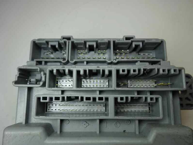 CAJA RELES FUSIBLES HONDA CIVIC BERLINA 5 2007 2.2 CTDI (140 CV)