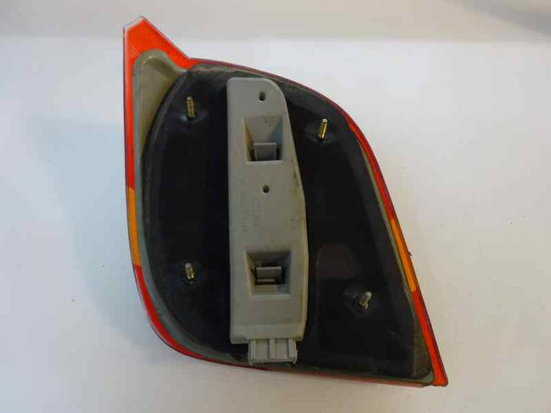 PILOTO TRASERO DERECHO FORD FIESTA BERL COURIER 1996 1.3 (60 CV)