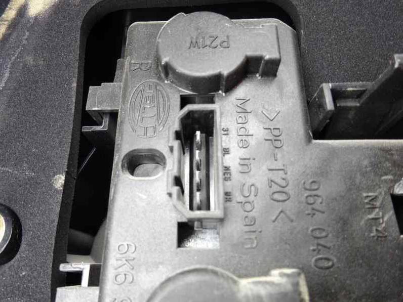 PILOTO TRASERO DERECHO SEAT IBIZA 2000 1.4 (60 CV)