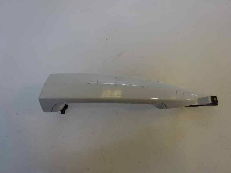 MANETA EXTERIOR DELANTERA IZQUIERDA BMW SERIE 1 BERLINA 2008 2.0 TURBODIESEL (143 CV)