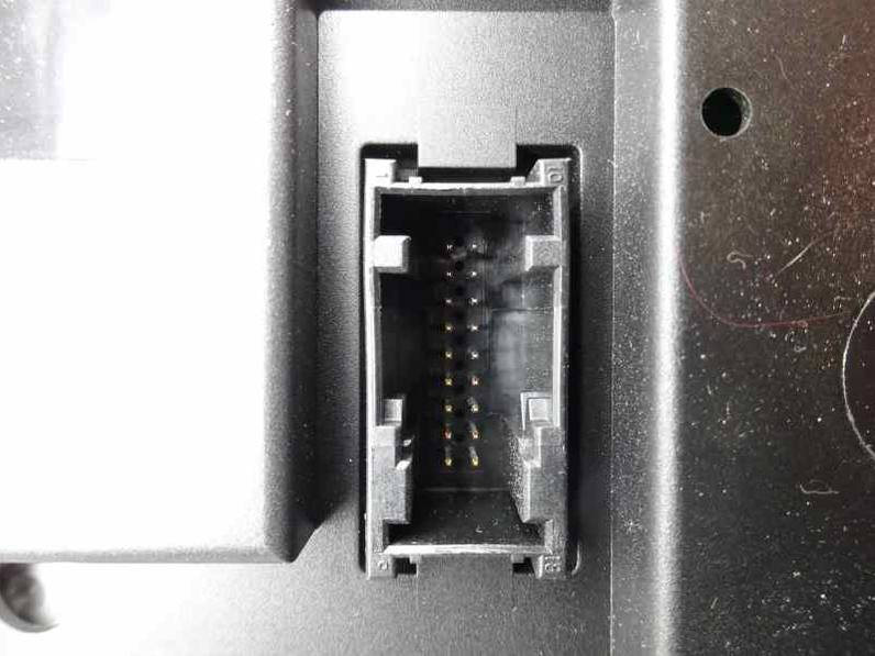 CUADRO INSTRUMENTOS BMW SERIE 1 BERLINA 2008 2.0 TURBODIESEL (143 CV)