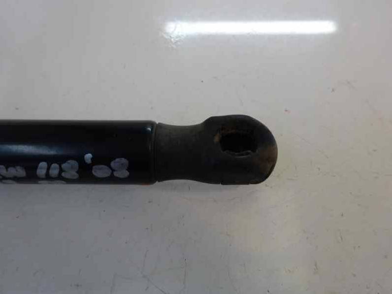 AMORTIGUADOR MALETERO PORTON BMW SERIE 1 BERLINA 2008 2.0 TURBODIESEL (143 CV)