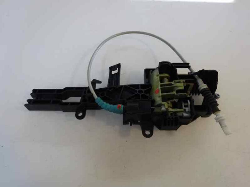 MANETA INTERIOR TRASERA DERECHA BMW SERIE 1 BERLINA 2008 2.0 TURBODIESEL (143 CV)