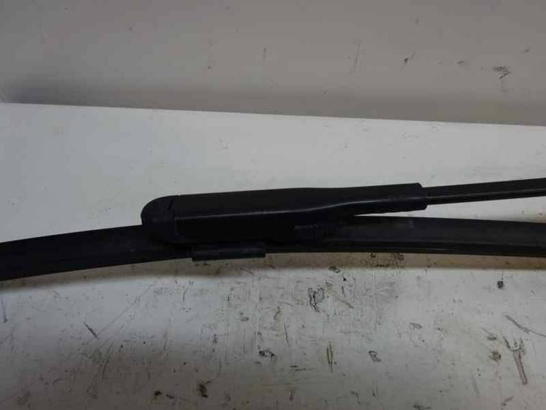 BRAZO LIMPIA DELANTERO IZQUIERDO BMW SERIE 1 BERLINA 2008 2.0 TURBODIESEL (143 CV)