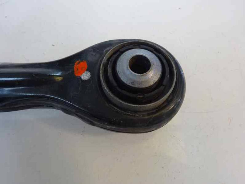 BRAZO SUSPENSION SUPERIOR TRASERO DERECHO BMW SERIE 1 BERLINA 2008 2.0 TURBODIESEL (143 CV)