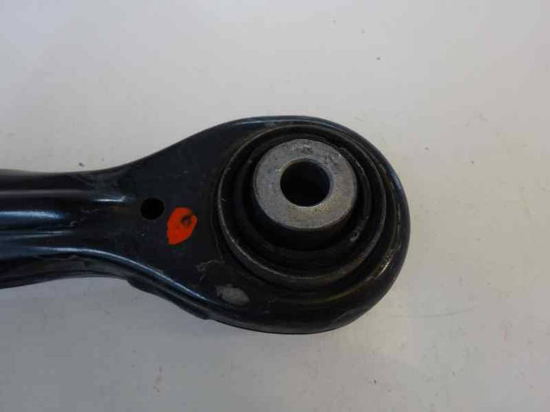 BRAZO SUSPENSION SUPERIOR TRASERO IZQUIERDO BMW SERIE 1 BERLINA 2008 2.0 TURBODIESEL (143 CV)