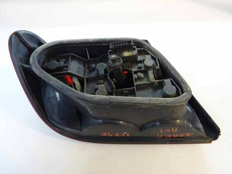 PILOTO TRASERO DERECHO CITROEN XSARA BERLINA 2001 1.9 D (69 CV)