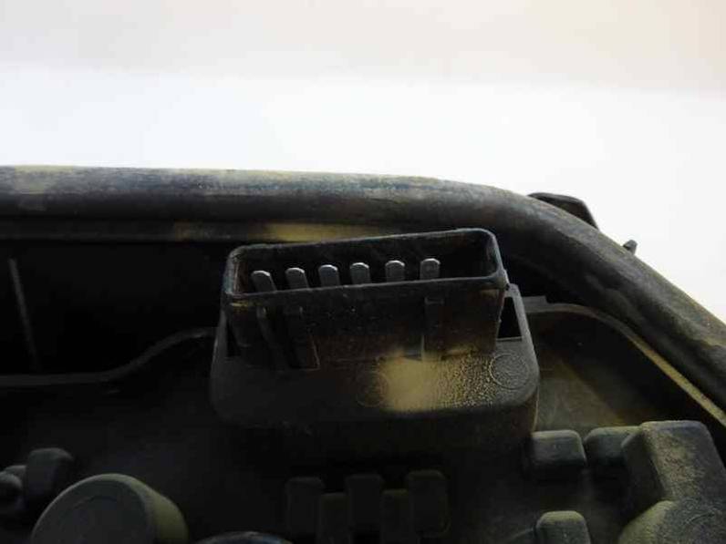 PILOTO TRASERO DERECHO CITROEN XSARA BERLINA 2001 1.9 D (69 CV)