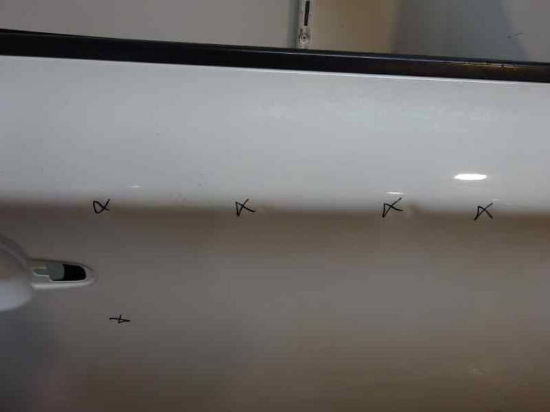 PUERTA DELANTERA DERECHA BMW SERIE 1 BERLINA 2008 2.0 TURBODIESEL (143 CV)