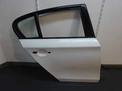 PUERTA TRASERA DERECHA BMW SERIE 1 BERLINA 2008 2.0 TURBODIESEL (143 CV)