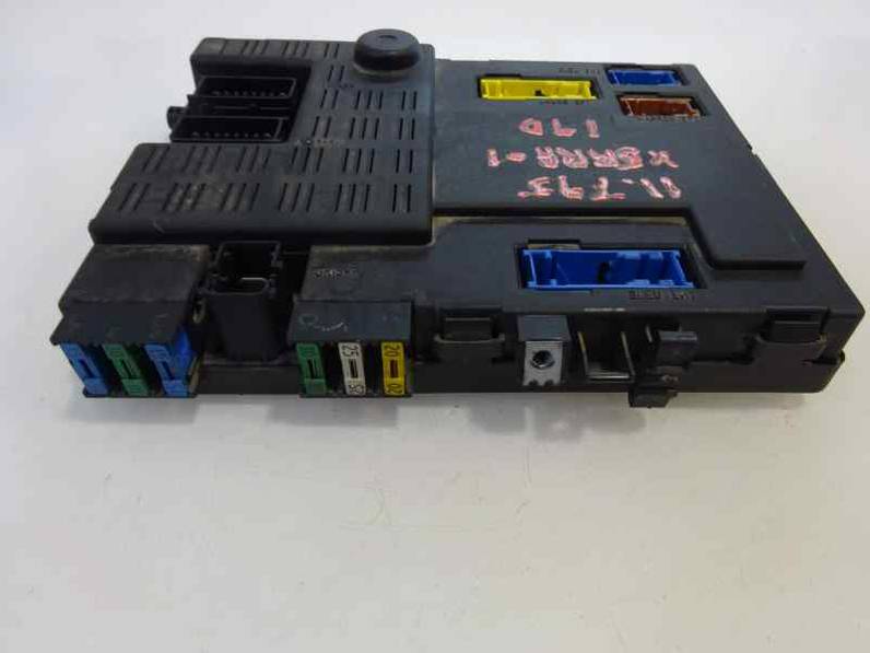 CAJA RELES FUSIBLES CITROEN XSARA BERLINA 2001 1.9 D (69 CV)