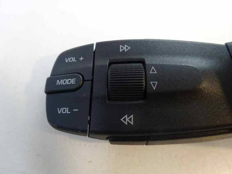 MANDO MULTIFUNCION SEAT IBIZA SC 2013 1.6 TDI (90 CV)