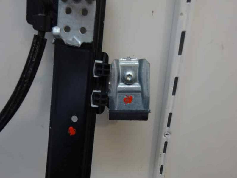 ELEVALUNAS DELANTERO IZQUIERDO SEAT IBIZA SC 2013 1.6 TDI (90 CV)