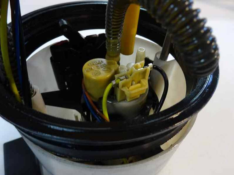 BOMBA COMBUSTIBLE SEAT IBIZA SC 2013 1.6 TDI (90 CV)