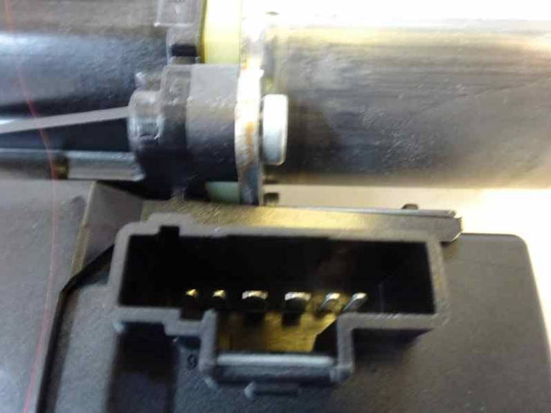 MOTOR ELEVALUNAS DELANTERO DERECHO RENAULT MEGANE III SPORT TOURER 2011 1.5 DCI D FAP (90 CV)