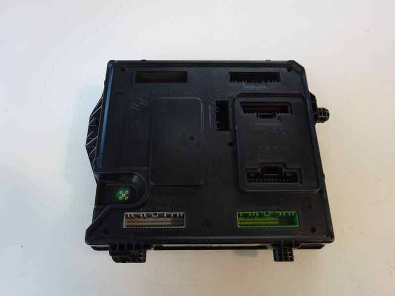 CAJA RELES FUSIBLES RENAULT MEGANE III SPORT TOURER 2011 1.5 DCI D FAP (90 CV)