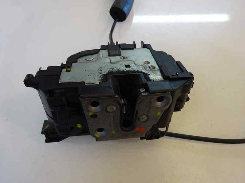 CERRADURA PUERTA DELANTERA DERECHA RENAULT MEGANE III SPORT TOURER 2011 1.5 DCI D FAP (90 CV)