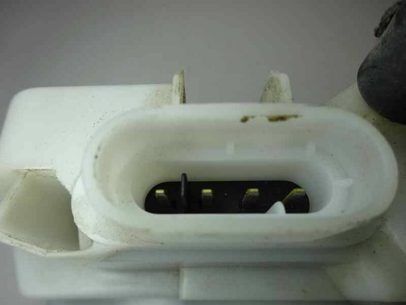 CERRADURA PUERTA TRASERA DERECHA RENAULT LAGUNA II 2006 1.9 DCI D FAP (131 CV)