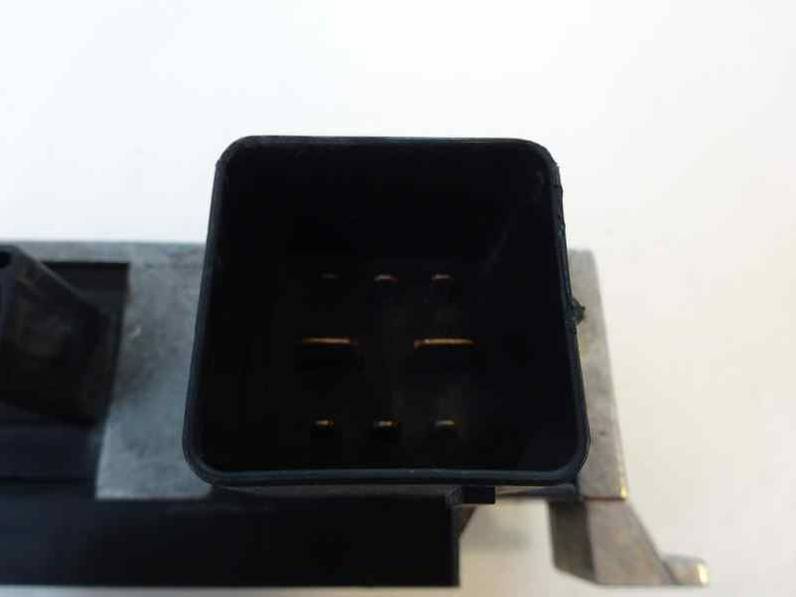 CAJA PRECALENTAMIENTO NISSAN JUKE 2014 1.5 TURBODIESEL (110 CV)