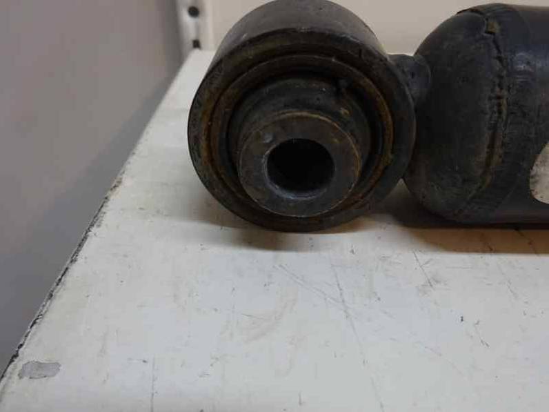 AMORTIGUADOR TRASERO DERECHO NISSAN JUKE 2014 1.5 TURBODIESEL (110 CV)