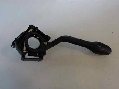 MANDO LIMPIA VOLKSWAGEN POLO BERLINA 1995 1.05 (45 CV)