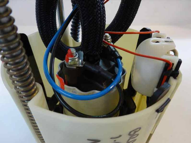 BOMBA COMBUSTIBLE FIAT BRAVO 2010 1.6 JTDM 16V (105 CV)