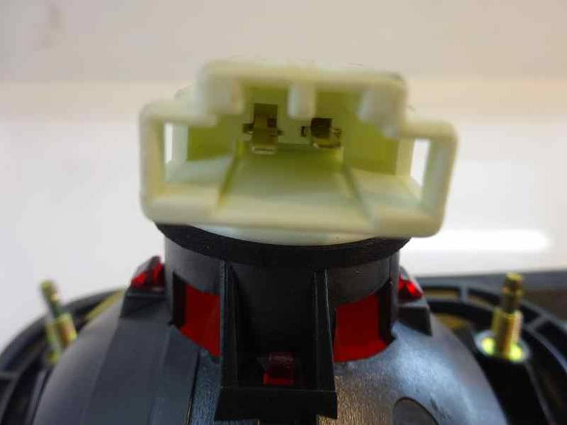 PILOTO TRASERO IZQUIERDO SEAT CORDOBA BERLINA 2000 1.4 (60 CV)