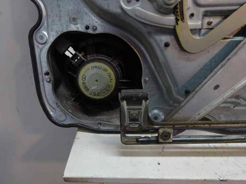 ELEVALUNAS DELANTERO IZQUIERDO FORD FOCUS BERLINA 2005 2.0 TDCI (136 CV)