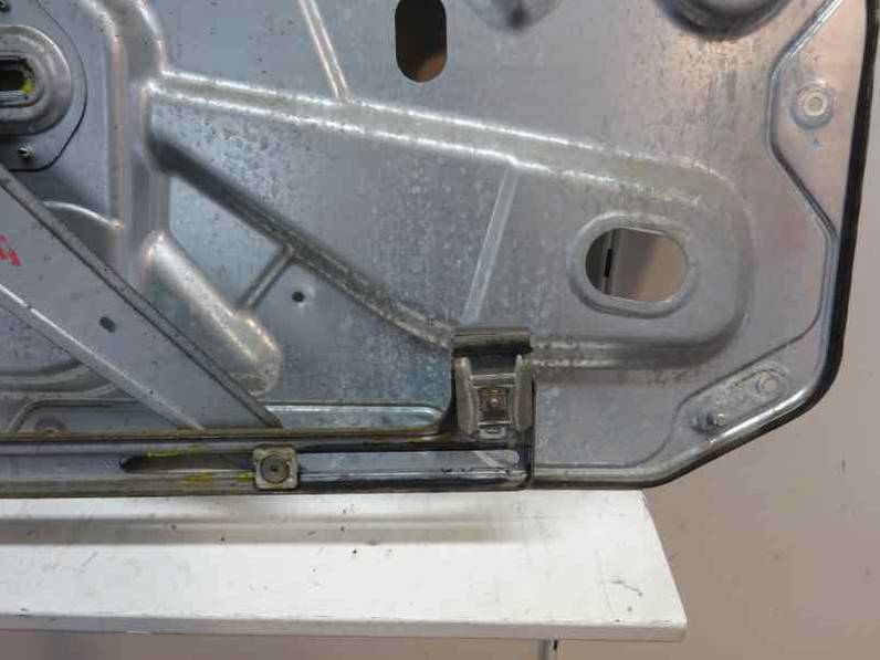 ELEVALUNAS DELANTERO IZQUIERDO FORD FOCUS BERLINA 2005 2.0 TDCI (136 CV)