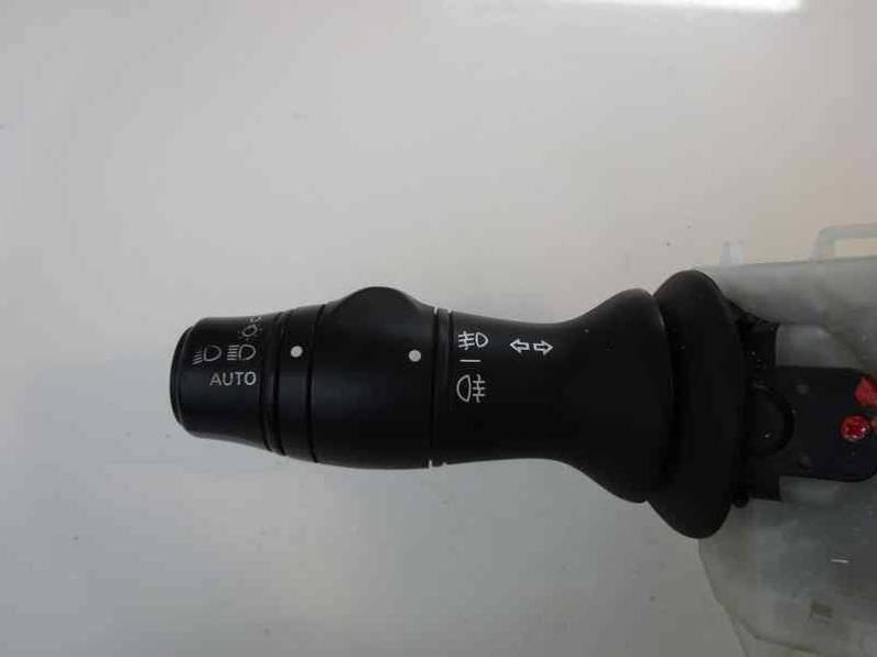 MANDO MULTIFUNCION RENAULT SCENIC III 2009 1.9 DCI D (131 CV)