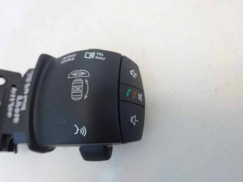 MANDO MULTIFUNCION RENAULT SCENIC III 2009 1.9 DCI D (131 CV)