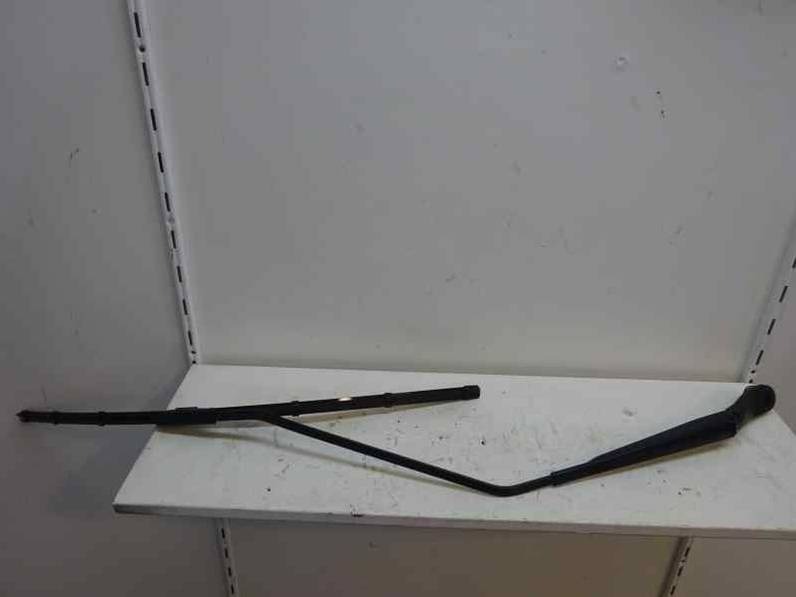 BRAZO LIMPIA DELANTERO IZQUIERDO RENAULT SCENIC III 2009 1.9 DCI D (131 CV)