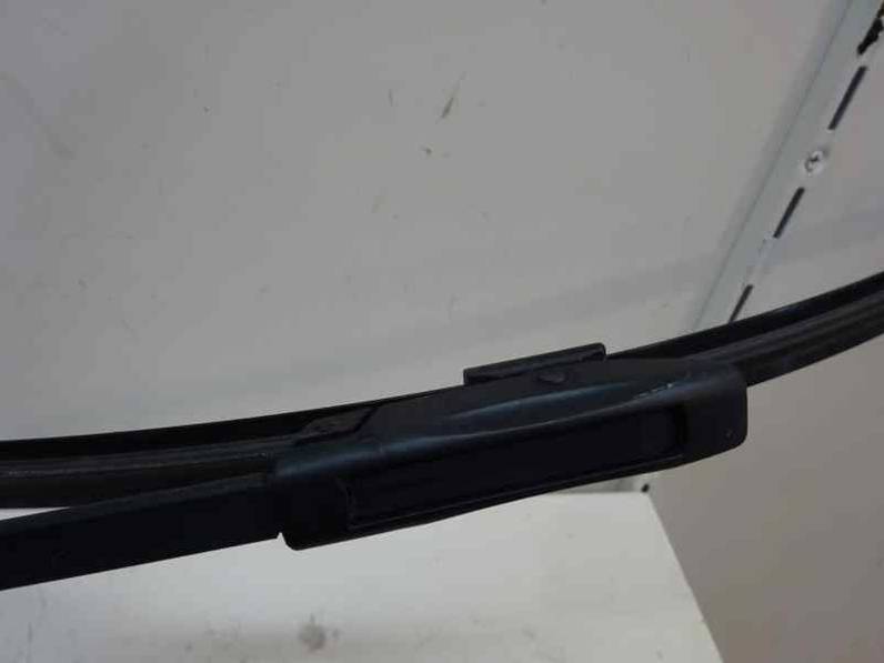 BRAZO LIMPIA DELANTERO DERECHO RENAULT SCENIC III 2009 1.9 DCI D (131 CV)