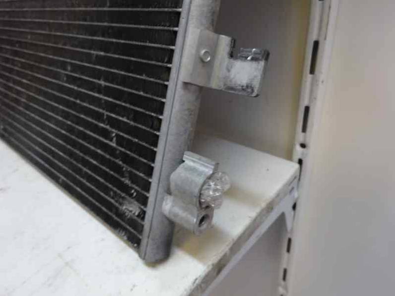 CONDENSADOR RADIADOR AIRE ACONDICIONADO RENAULT SCENIC III 2009 1.9 DCI D (131 CV)