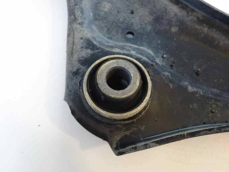 BRAZO SUSPENSION INFERIOR DELANTERO IZQUIERDO RENAULT SCENIC III 2009 1.9 DCI D (131 CV)