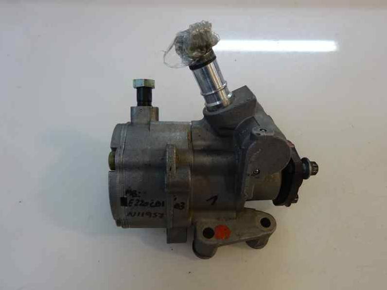 BOMBA DIRECCION MERCEDES CLASE E FAMILIAR 2003 2.2 CDI (143 CV)