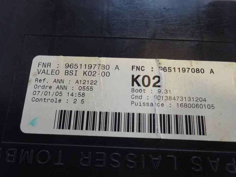 CAJA RELES FUSIBLES PEUGEOT 307 BREAK SW 2005 2.0 HDI (90 CV)