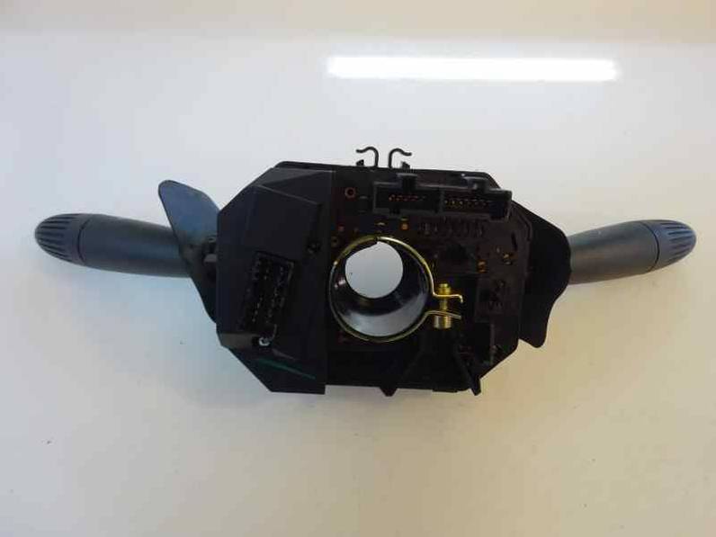 MANDO MULTIFUNCION FIAT PUNTO BERLINA 2003 1.2 (60 CV)